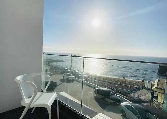Mar Do Norte 住宿加早餐酒店 Ribamar (Lourinha)